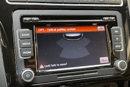 sininen Volkswagen Polo 2014 kuva 19.