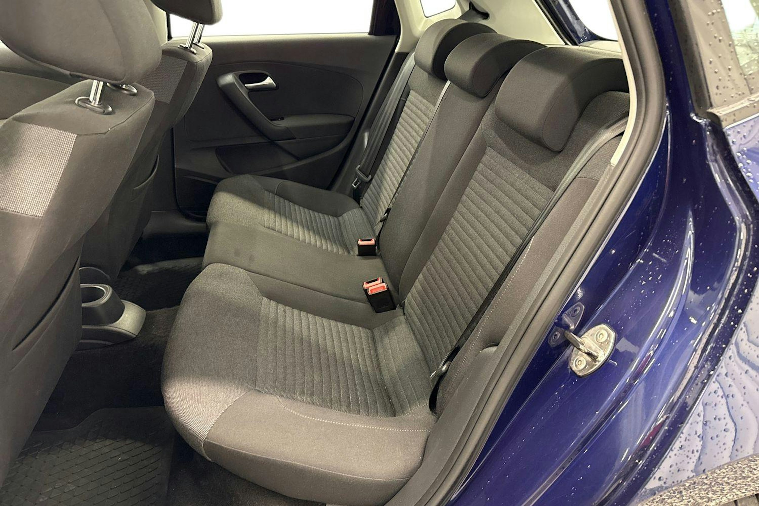 sininen Volkswagen Polo 2014 kuva 10.