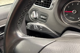 sininen Volkswagen Polo 2014 kuva 15.