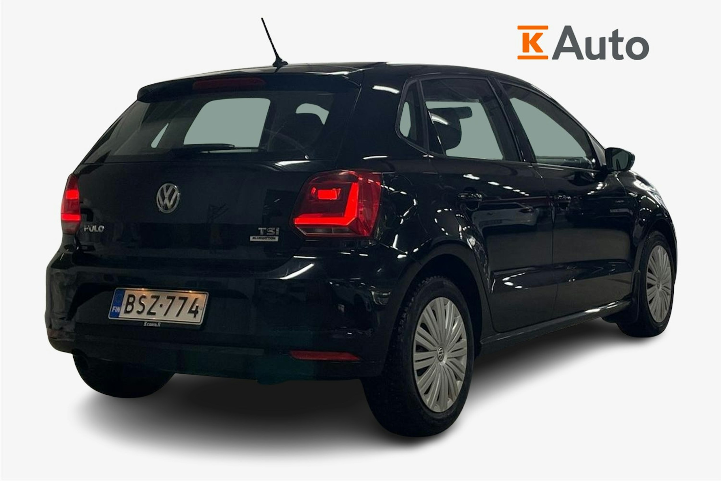 musta Volkswagen Polo 2015 kuva 2.