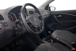 musta Volkswagen Polo 2015 kuva 7.