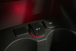 musta Volkswagen Polo 2015 kuva 25.