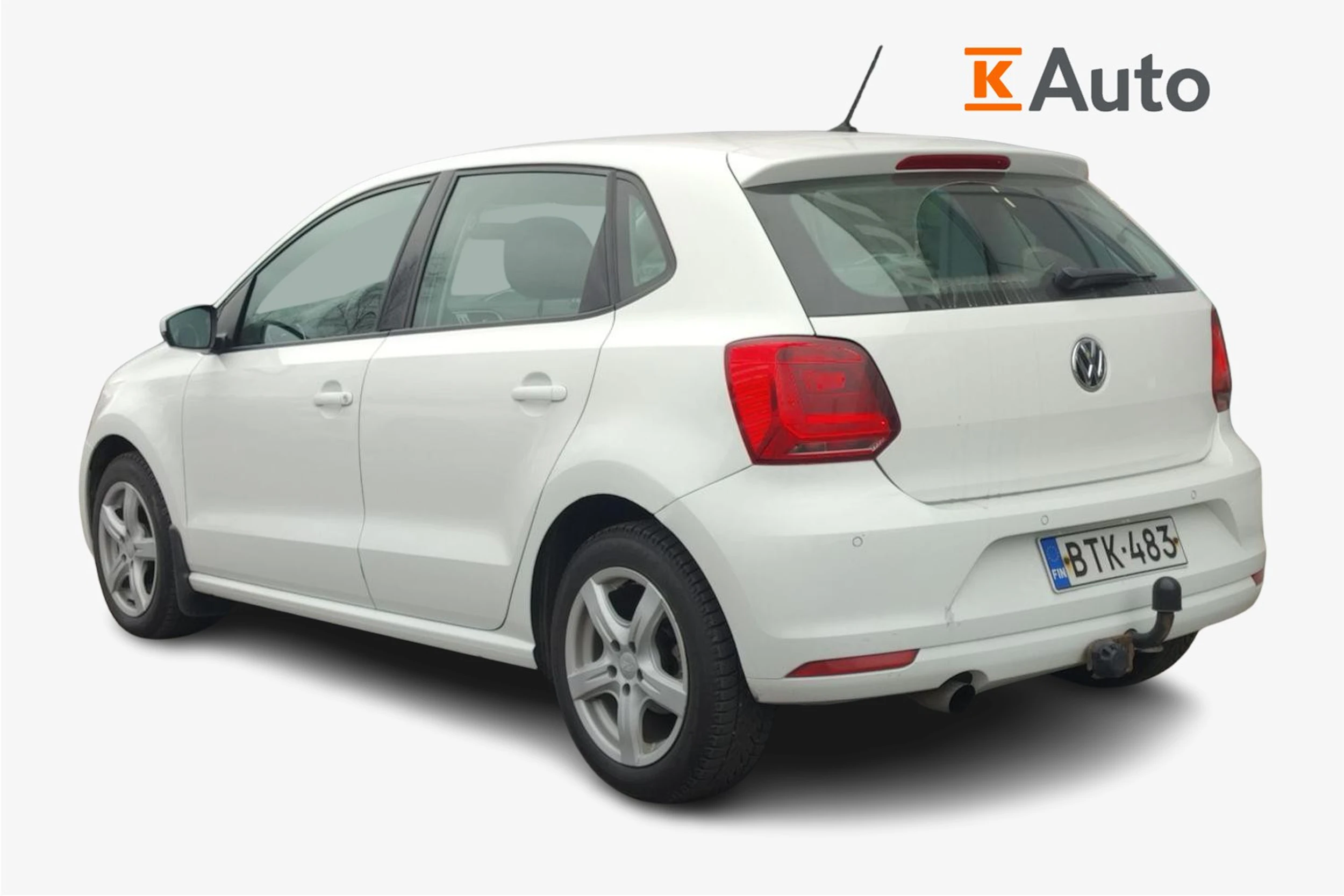 valkoinen Volkswagen Polo 2015 kuva 2.