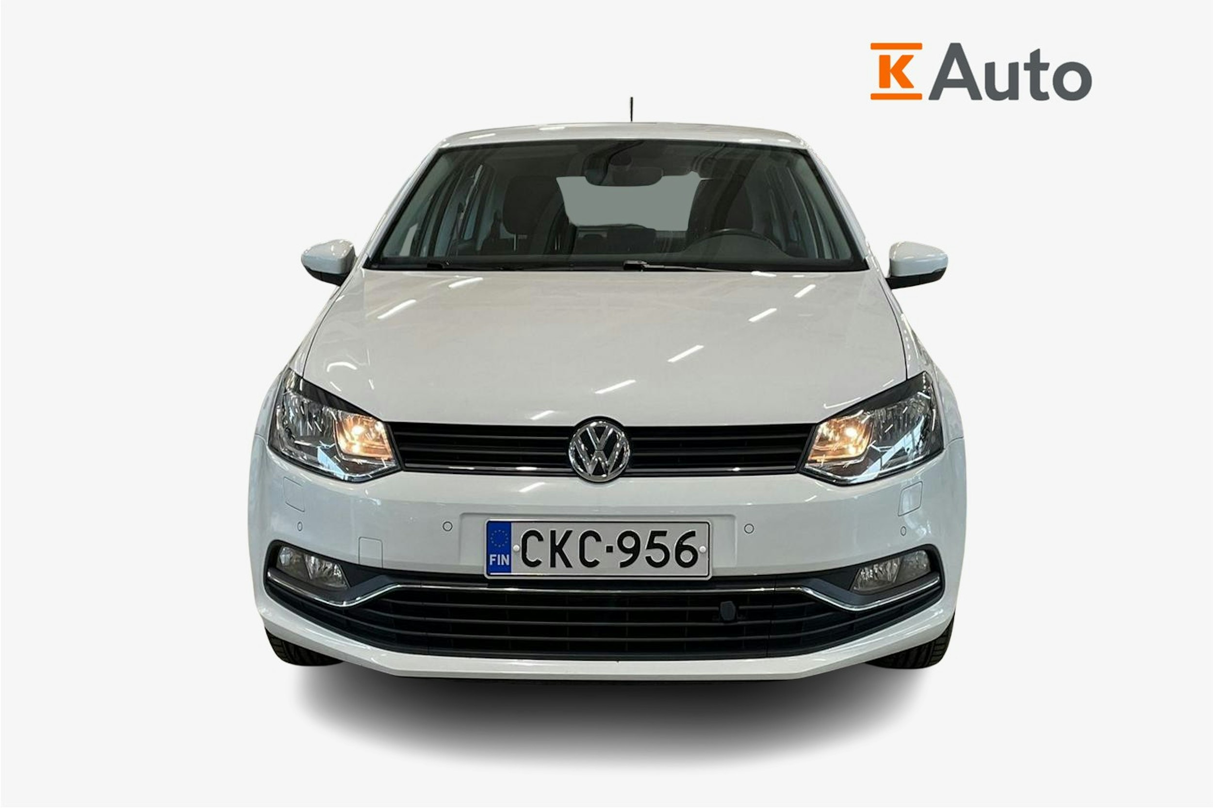 valkoinen Volkswagen Polo 2015 kuva 5.
