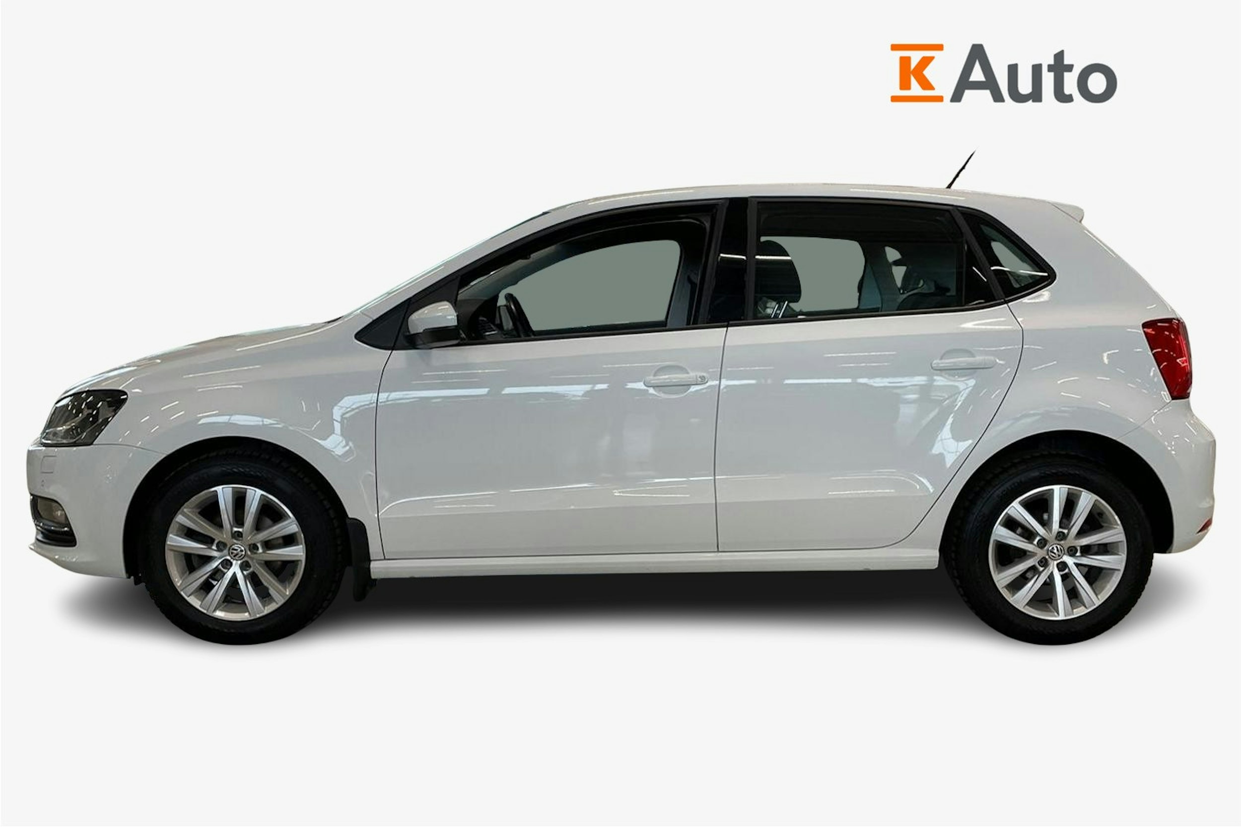 valkoinen Volkswagen Polo 2015 kuva 6.