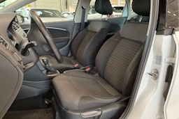 valkoinen Volkswagen Polo 2015 kuva 14.