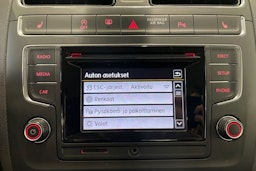 valkoinen Volkswagen Polo 2015 kuva 23.