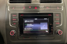 valkoinen Volkswagen Polo 2015 kuva 25.