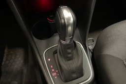 valkoinen Volkswagen Polo 2015 kuva 27.