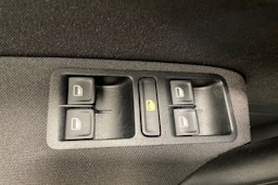 valkoinen Volkswagen Polo 2015 kuva 28.
