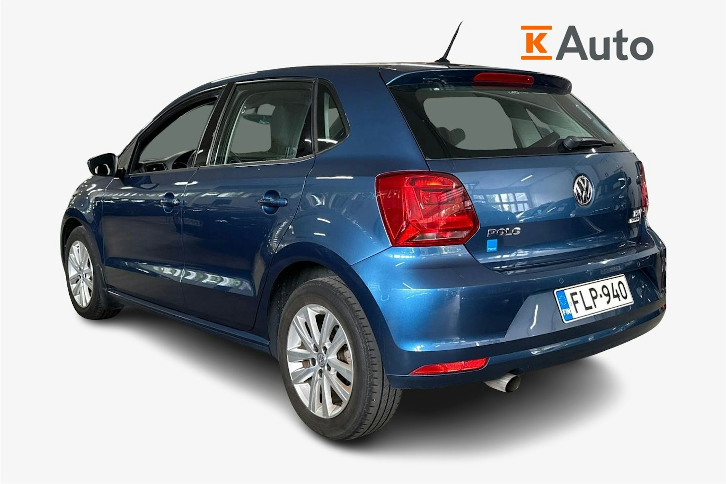 Sininen Volkswagen POLO 2015 kuva 2.