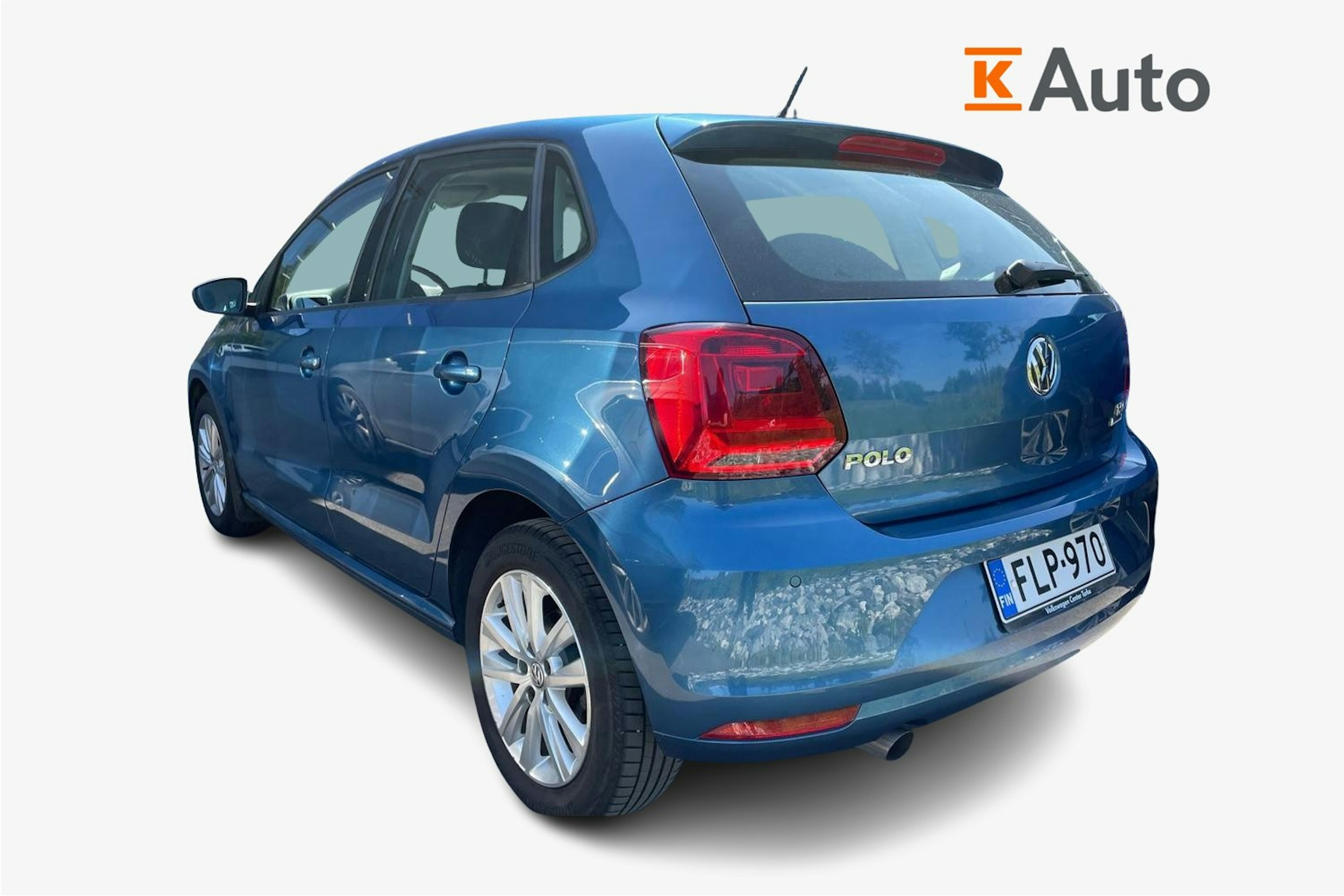 sininen Volkswagen Polo 2015 kuva 2.