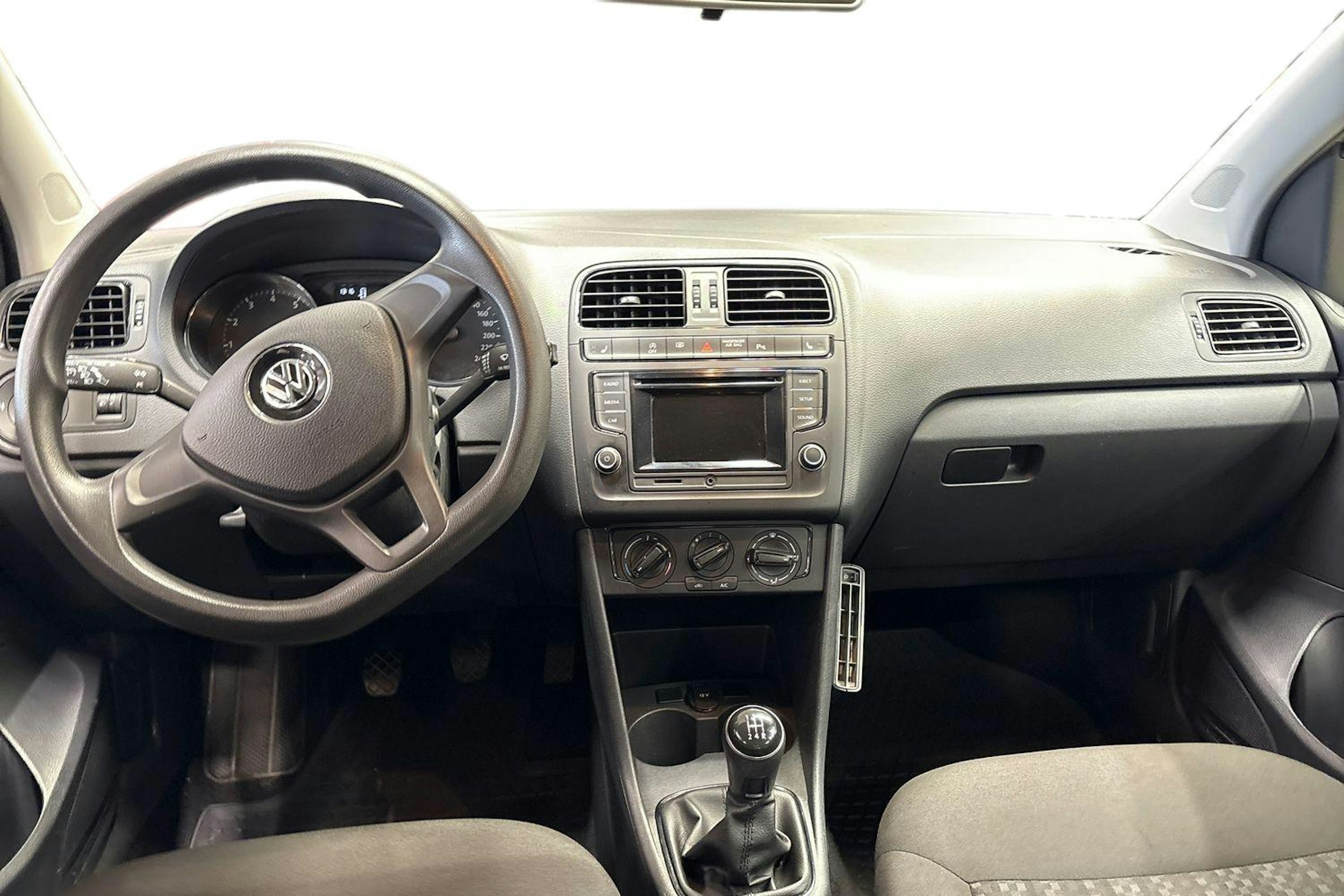 hopea Volkswagen Polo 2015 kuva 7.