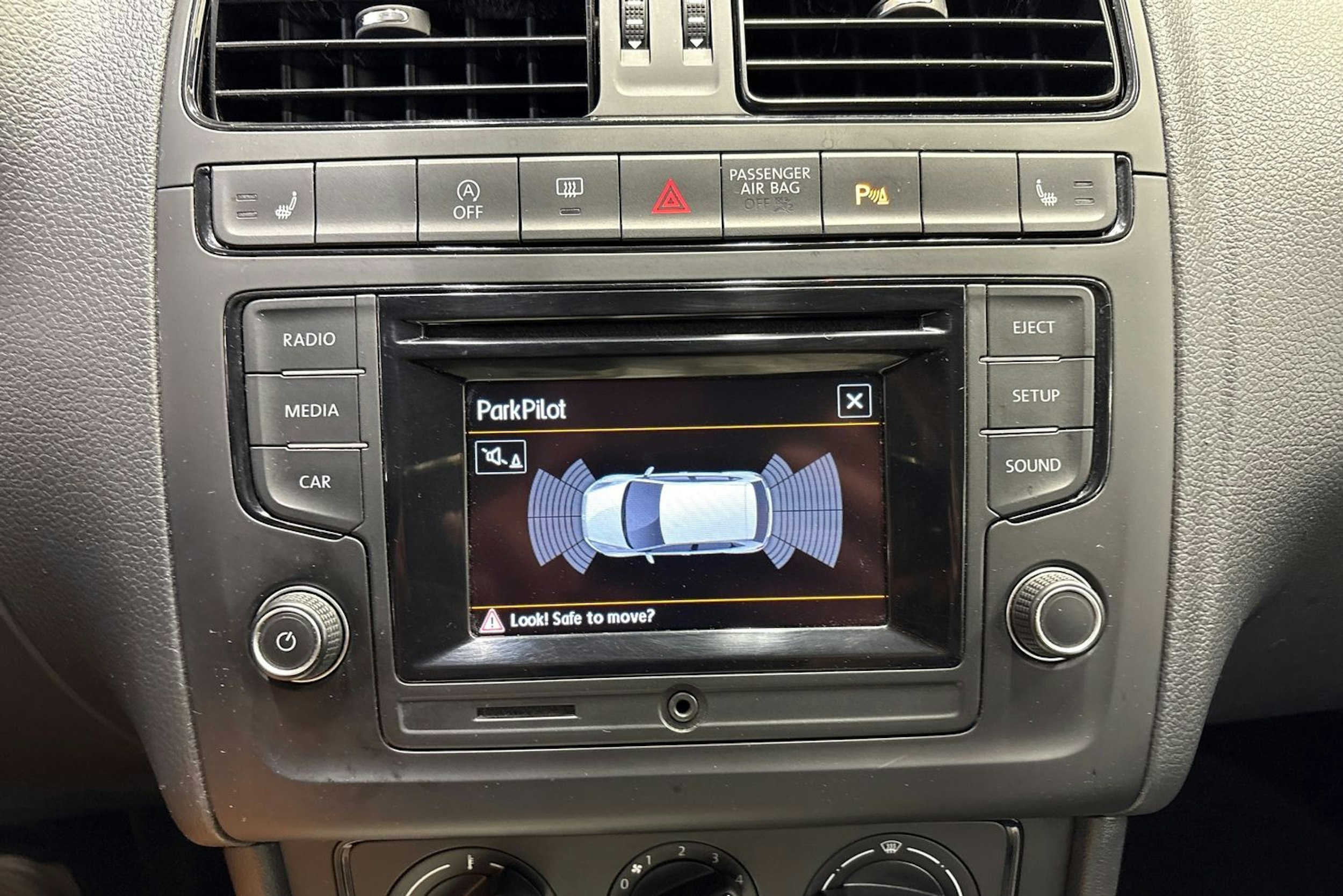 hopea Volkswagen Polo 2015 kuva 17.