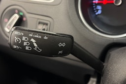 Punainen Volkswagen POLO 2015 kuva 17.