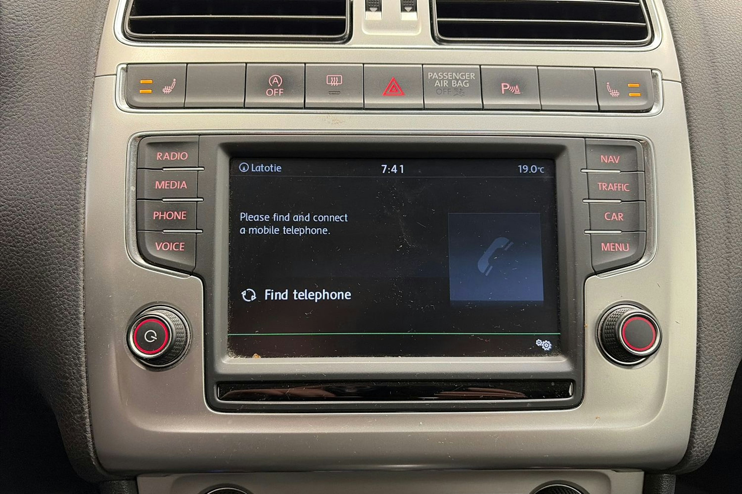 sininen Volkswagen Polo 2015 kuva 21.