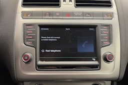 sininen Volkswagen Polo 2015 kuva 21.