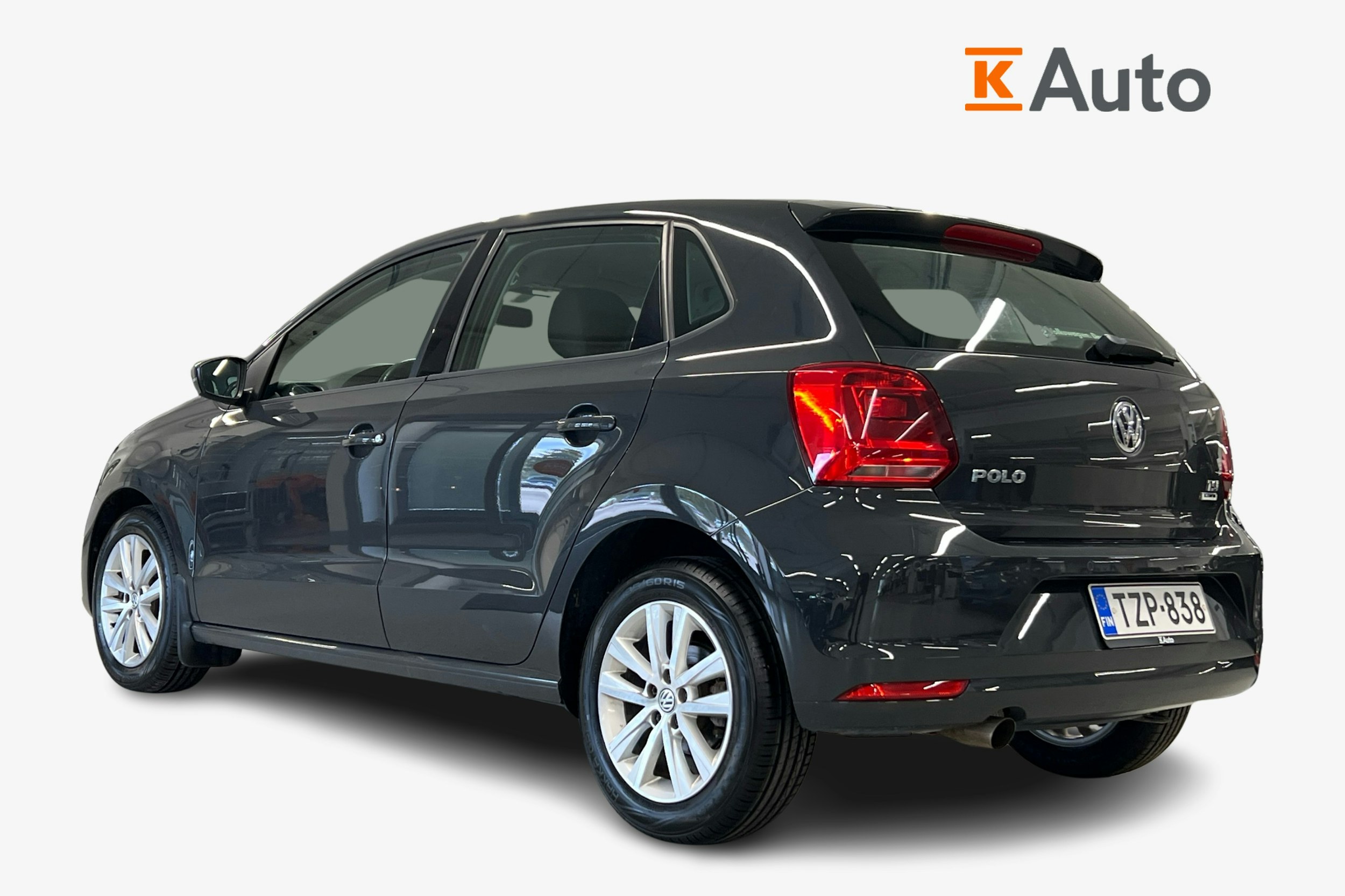 harmaa Volkswagen Polo 2015 kuva 2.