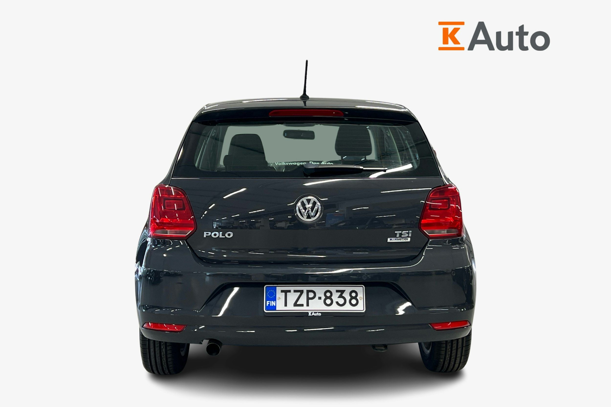 harmaa Volkswagen Polo 2015 kuva 3.