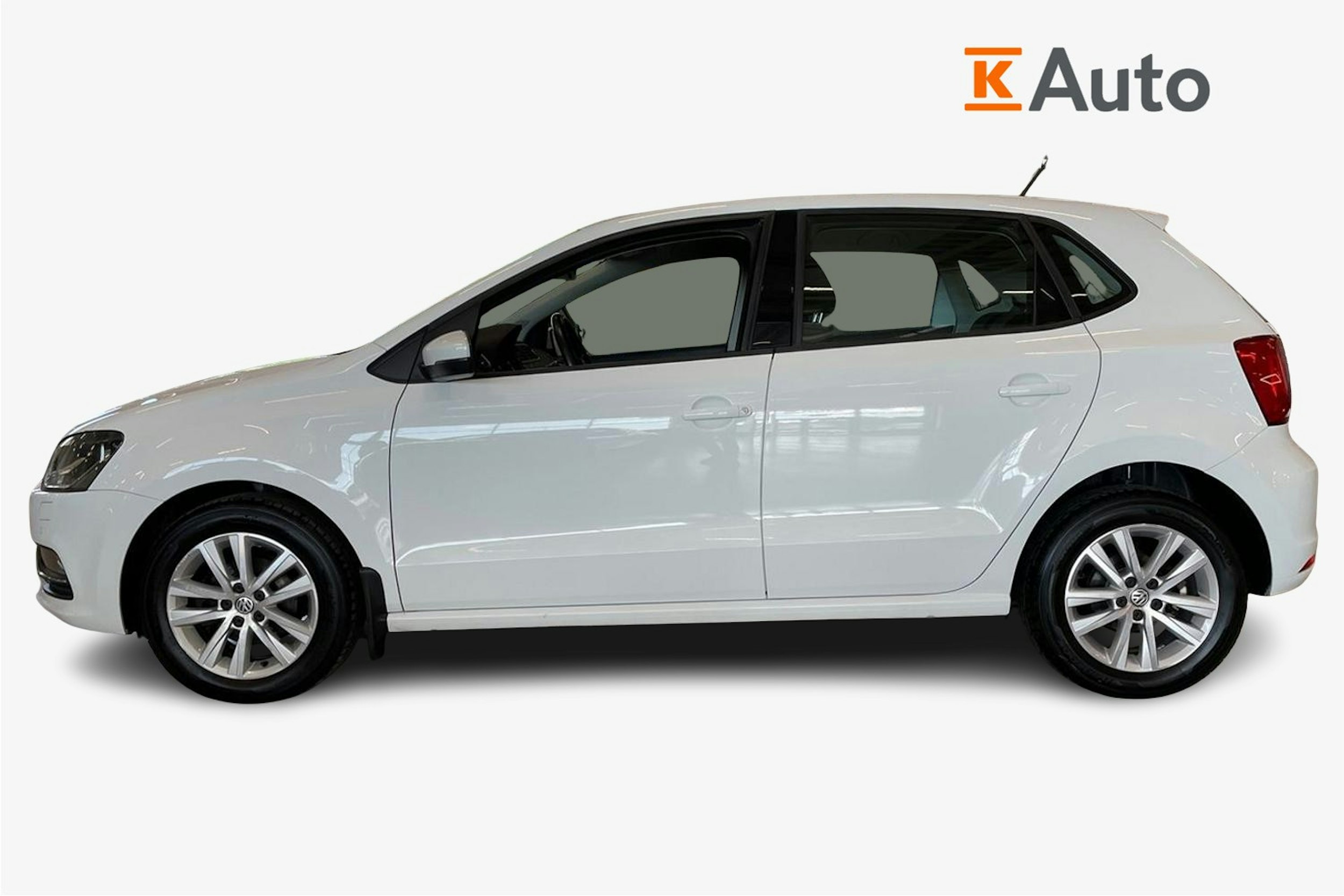 valkoinen Volkswagen Polo 2015 kuva 6.