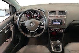 valkoinen Volkswagen Polo 2015 kuva 9.