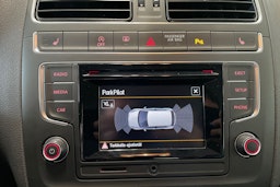 valkoinen Volkswagen Polo 2015 kuva 19.
