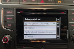 valkoinen Volkswagen Polo 2015 kuva 21.