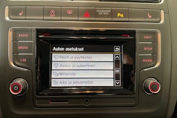 valkoinen Volkswagen Polo 2015 kuva 22.
