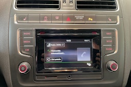 valkoinen Volkswagen Polo 2015 kuva 25.