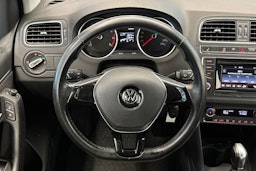 valkoinen Volkswagen Polo 2015 kuva 15.