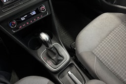 valkoinen Volkswagen Polo 2015 kuva 19.