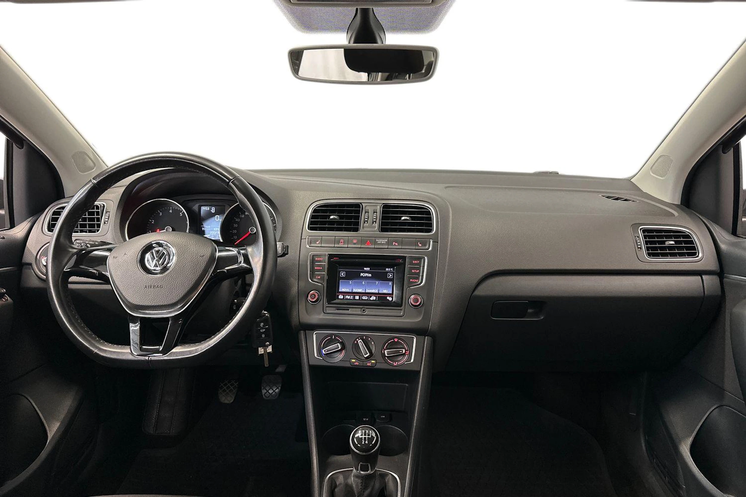 harmaa Volkswagen Polo 2016 kuva 9.