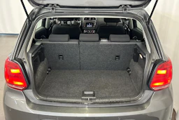 harmaa Volkswagen Polo 2016 kuva 13.