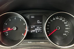 harmaa Volkswagen Polo 2016 kuva 17.