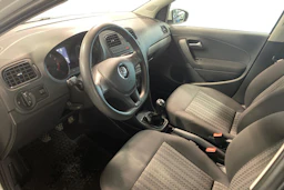 valkoinen Volkswagen Polo 2016 kuva 3.
