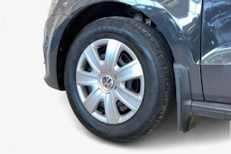 harmaa Volkswagen Polo 2016 kuva 9.