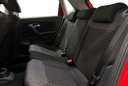 punainen Volkswagen Polo 2016 kuva 10.