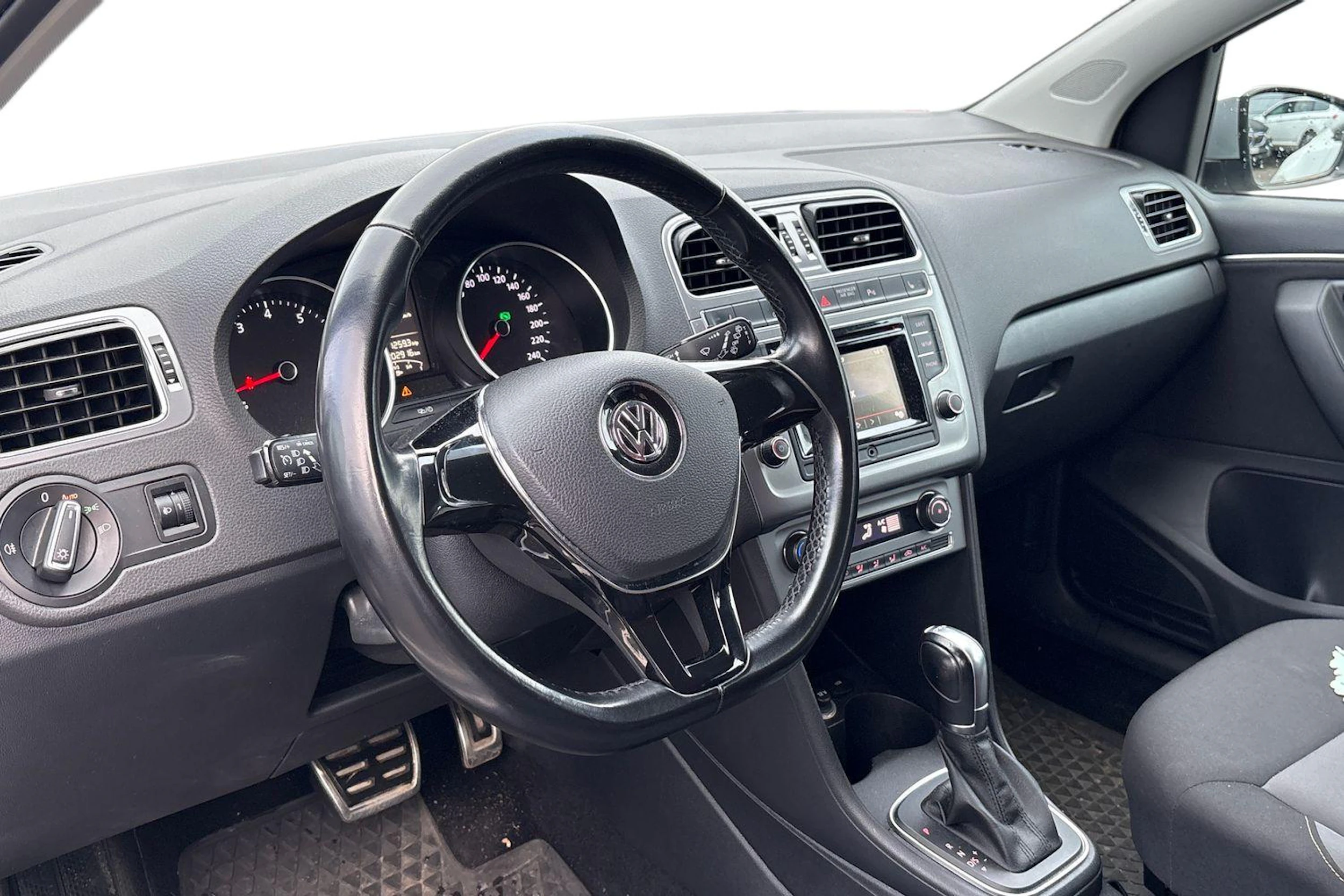hopea Volkswagen Polo 2016 kuva 3.
