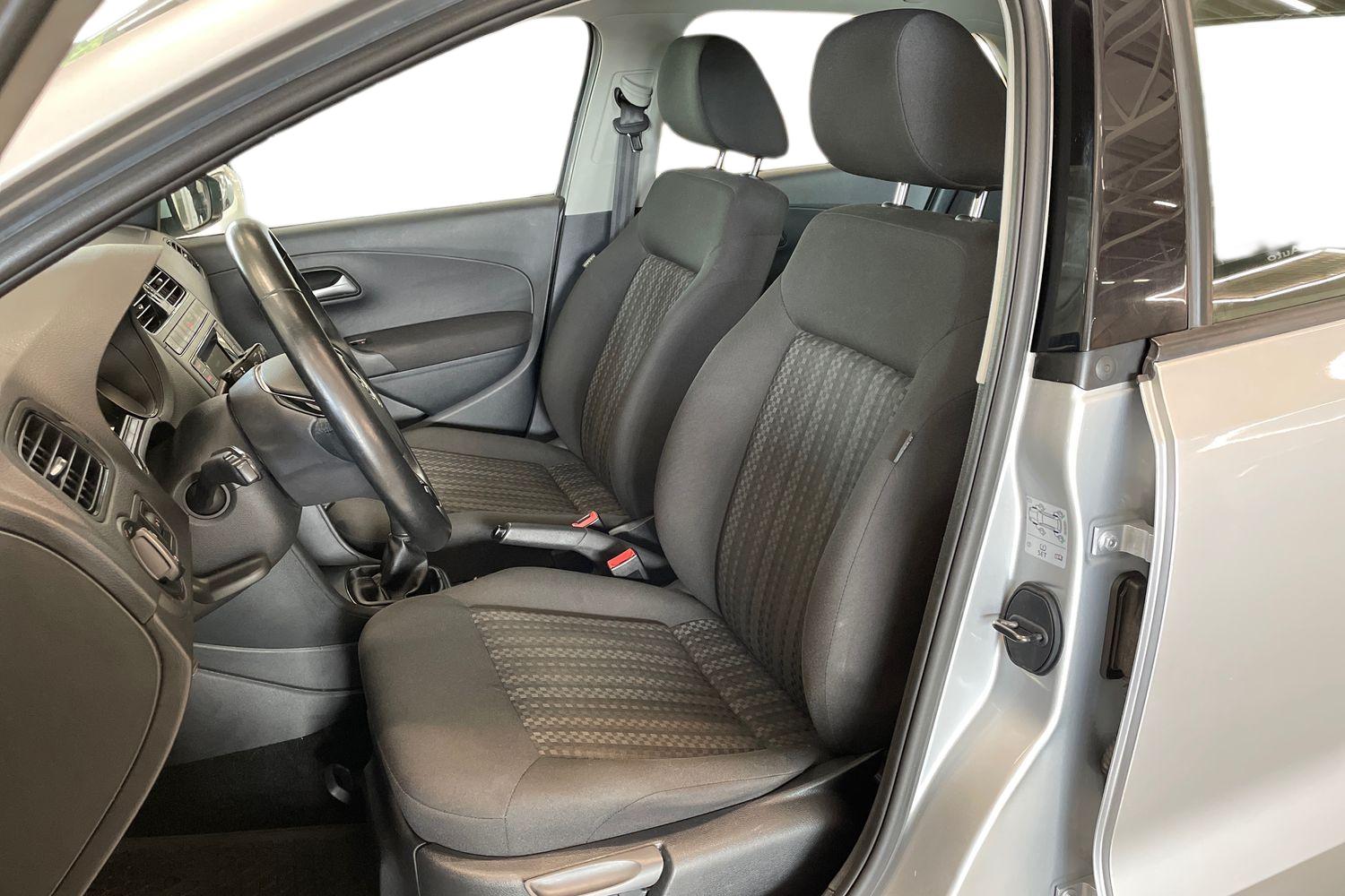 Volkswagen Polo 2016, kuva 6/24