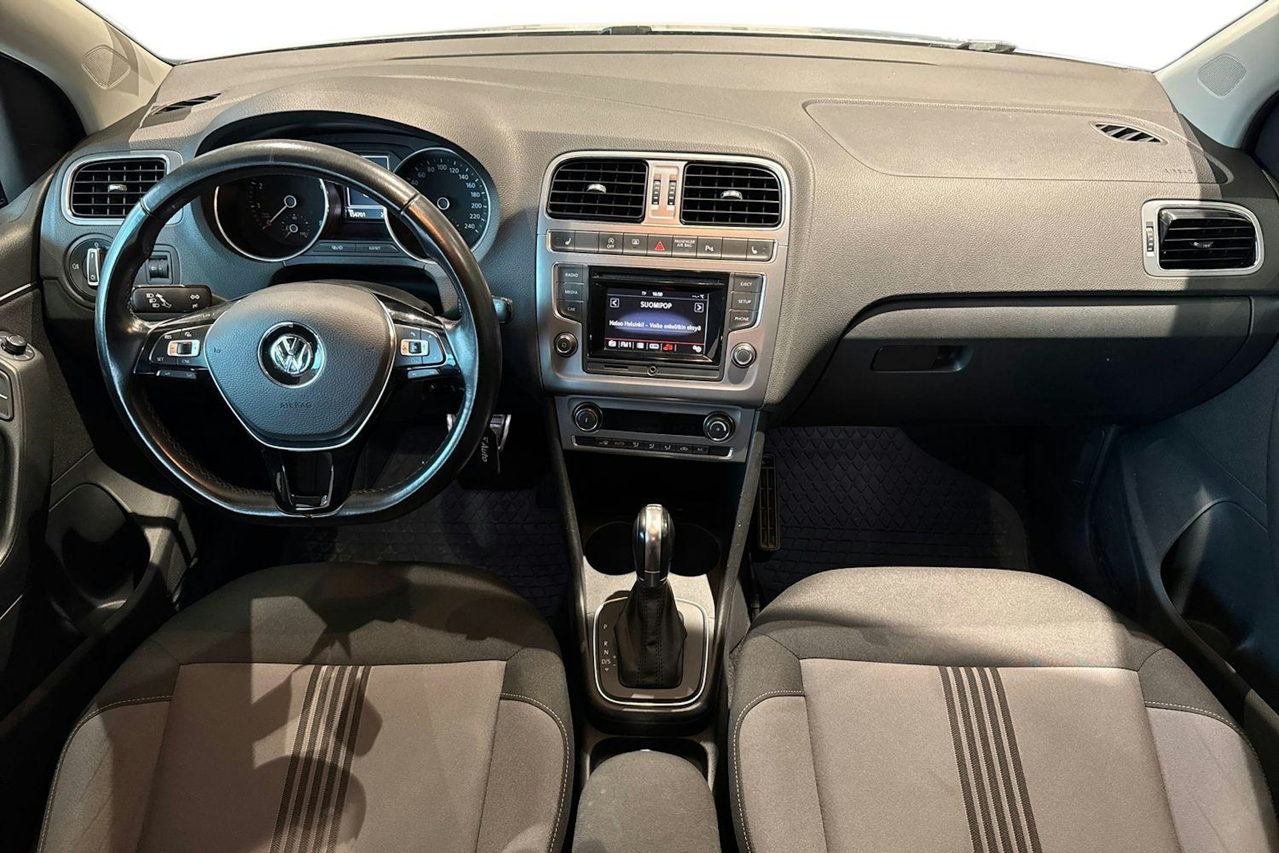 hopea Volkswagen Polo 2016 kuva 9.