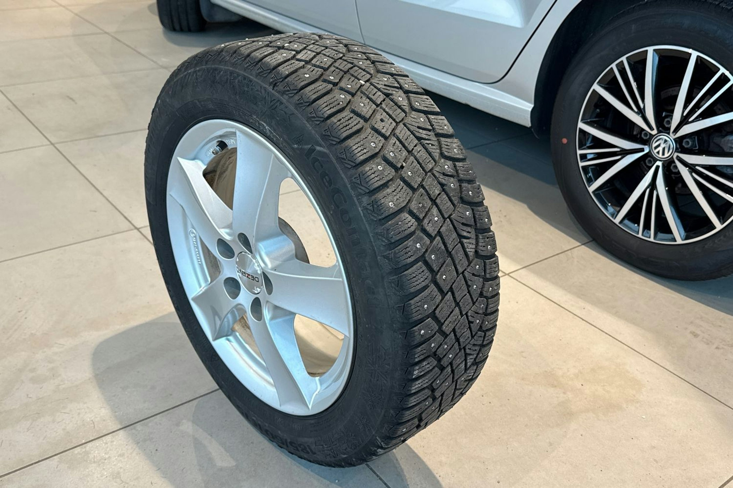 hopea Volkswagen Polo 2016 kuva 14.