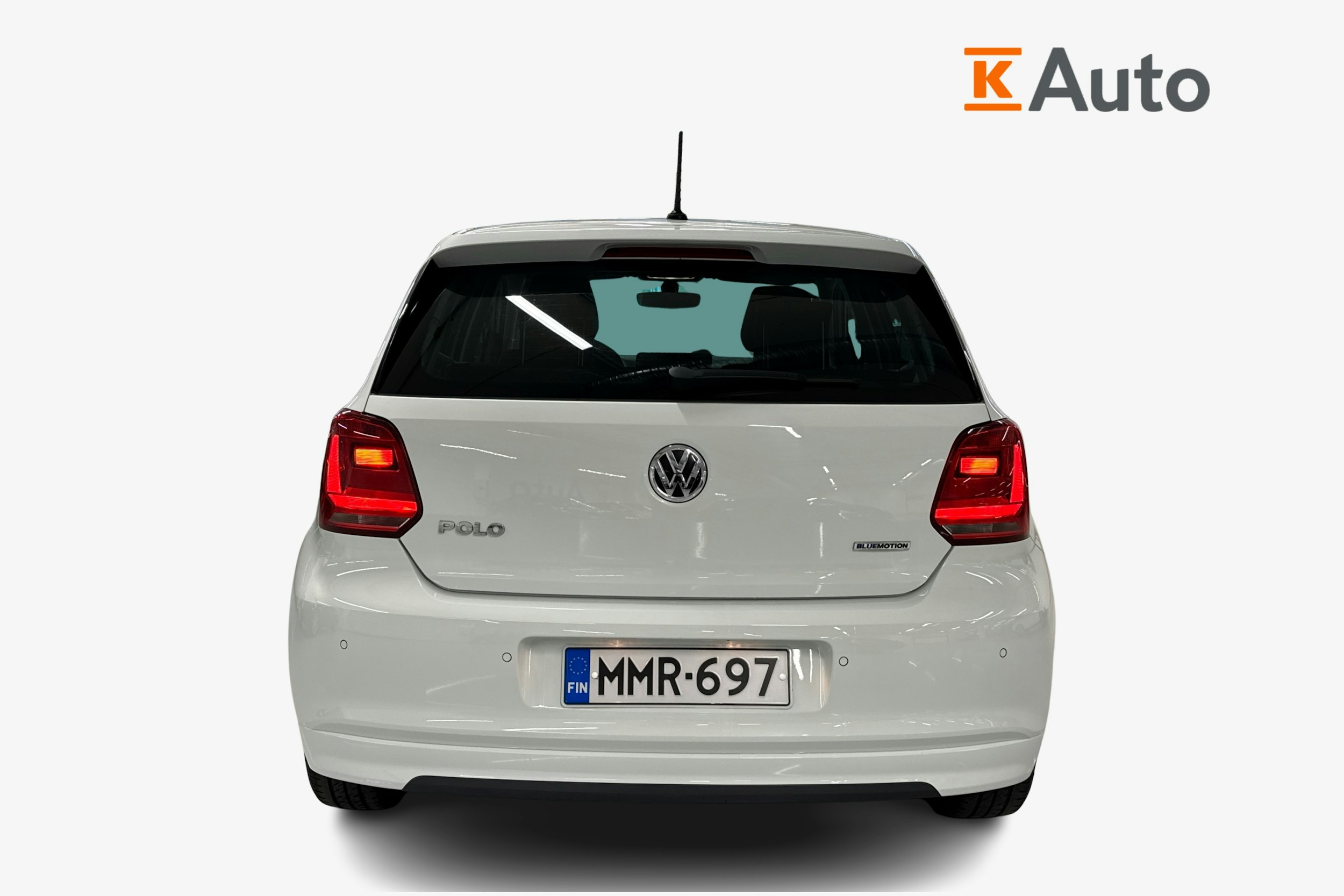 valkoinen Volkswagen Polo 2016 kuva 3.