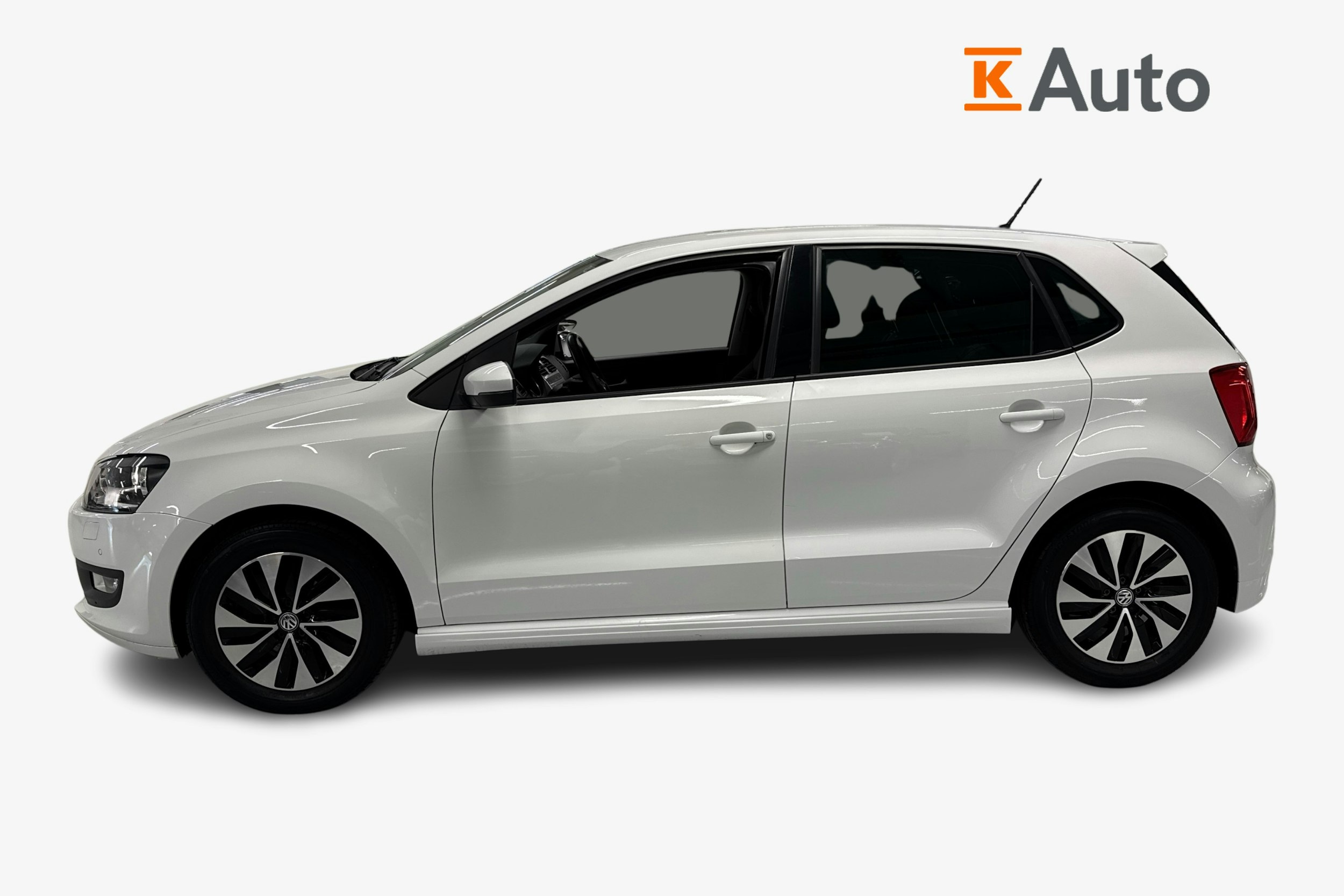 valkoinen Volkswagen Polo 2016 kuva 5.