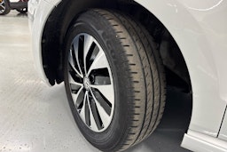 valkoinen Volkswagen Polo 2016 kuva 10.