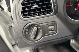 valkoinen Volkswagen Polo 2016 kuva 19.