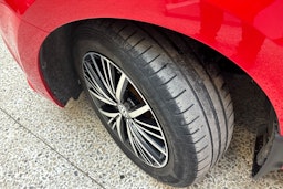 Punainen Volkswagen POLO 2016 kuva 13.