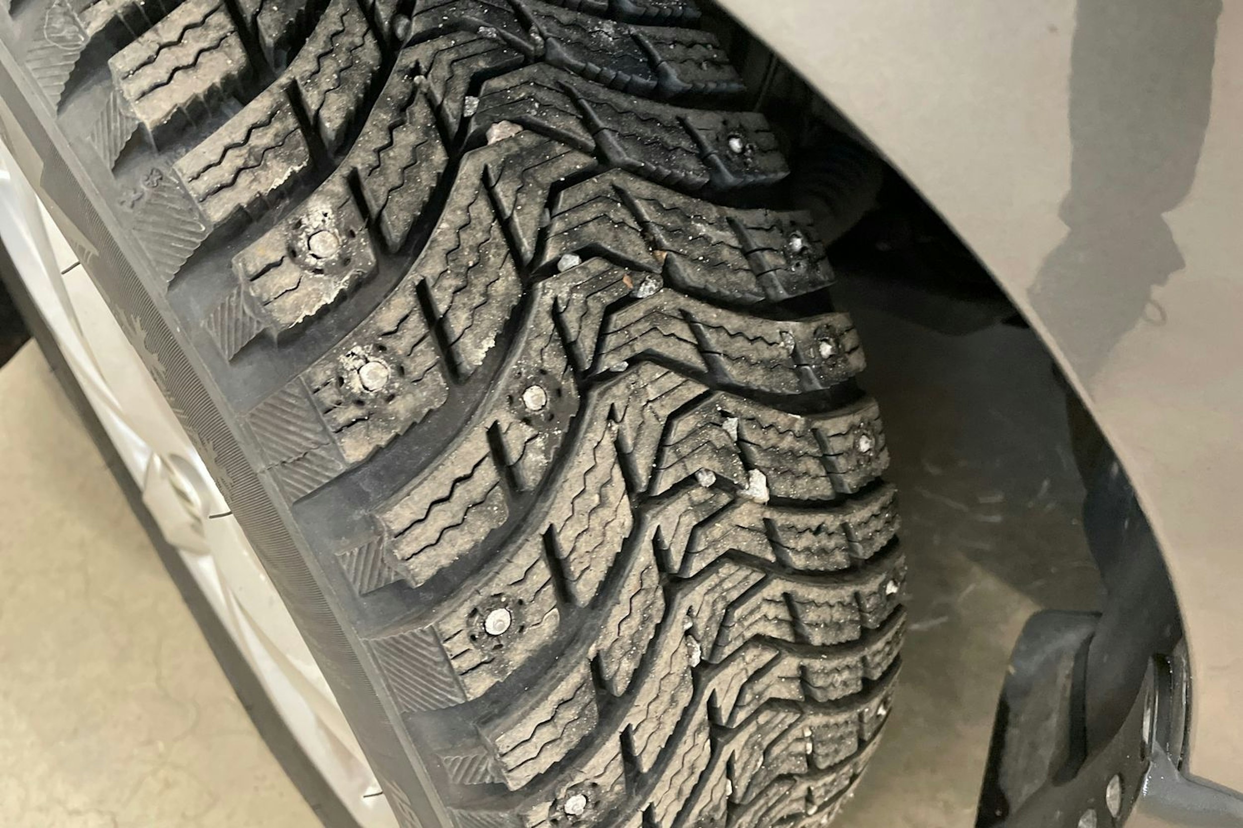 harmaa Volkswagen Polo 2016 kuva 10.