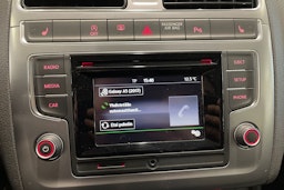 harmaa Volkswagen Polo 2016 kuva 20.