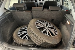 harmaa Volkswagen Polo 2016 kuva 26.