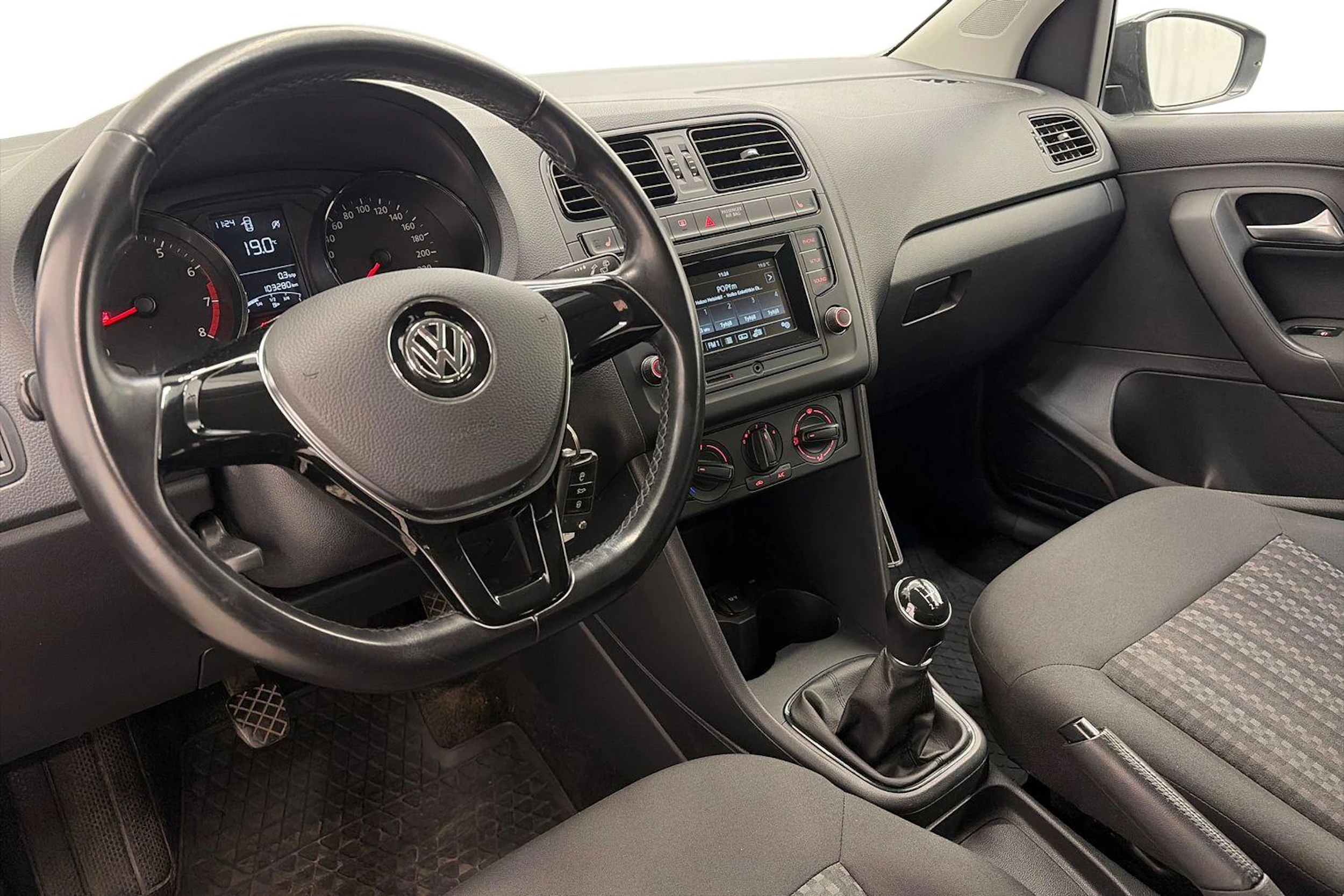 met. harmaa Volkswagen Polo 2016 kuva 6.